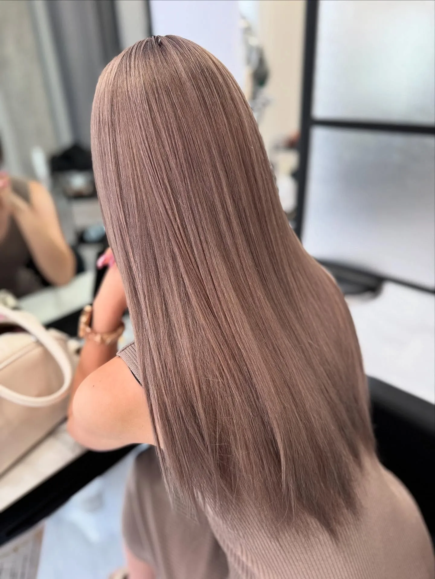 ✴︎lamchele✴︎ミルクティーグレージュ×ブリーチカラ...