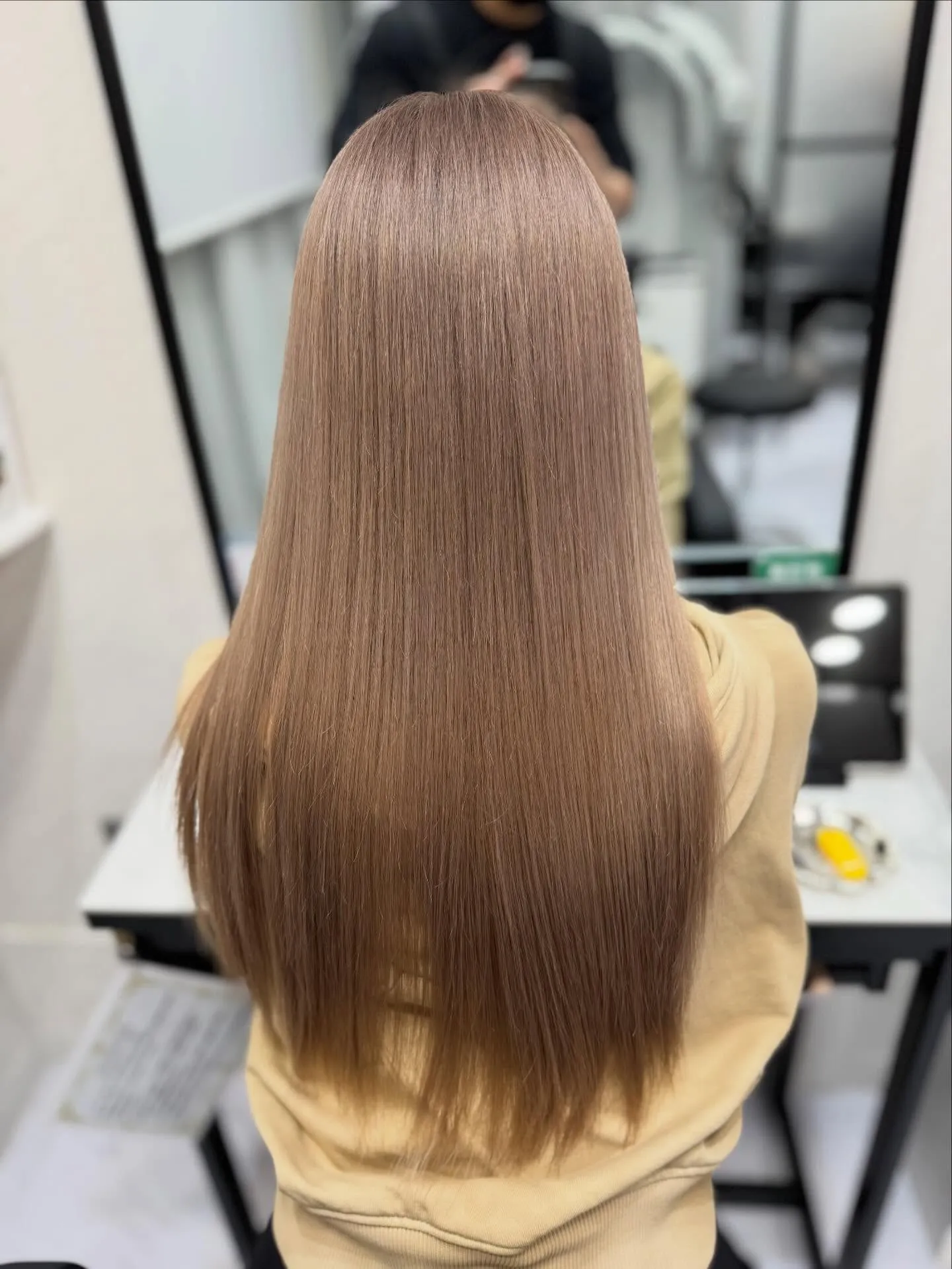 ✴︎lamchele✴︎ミルクティーベージュ×ブリーチカラー