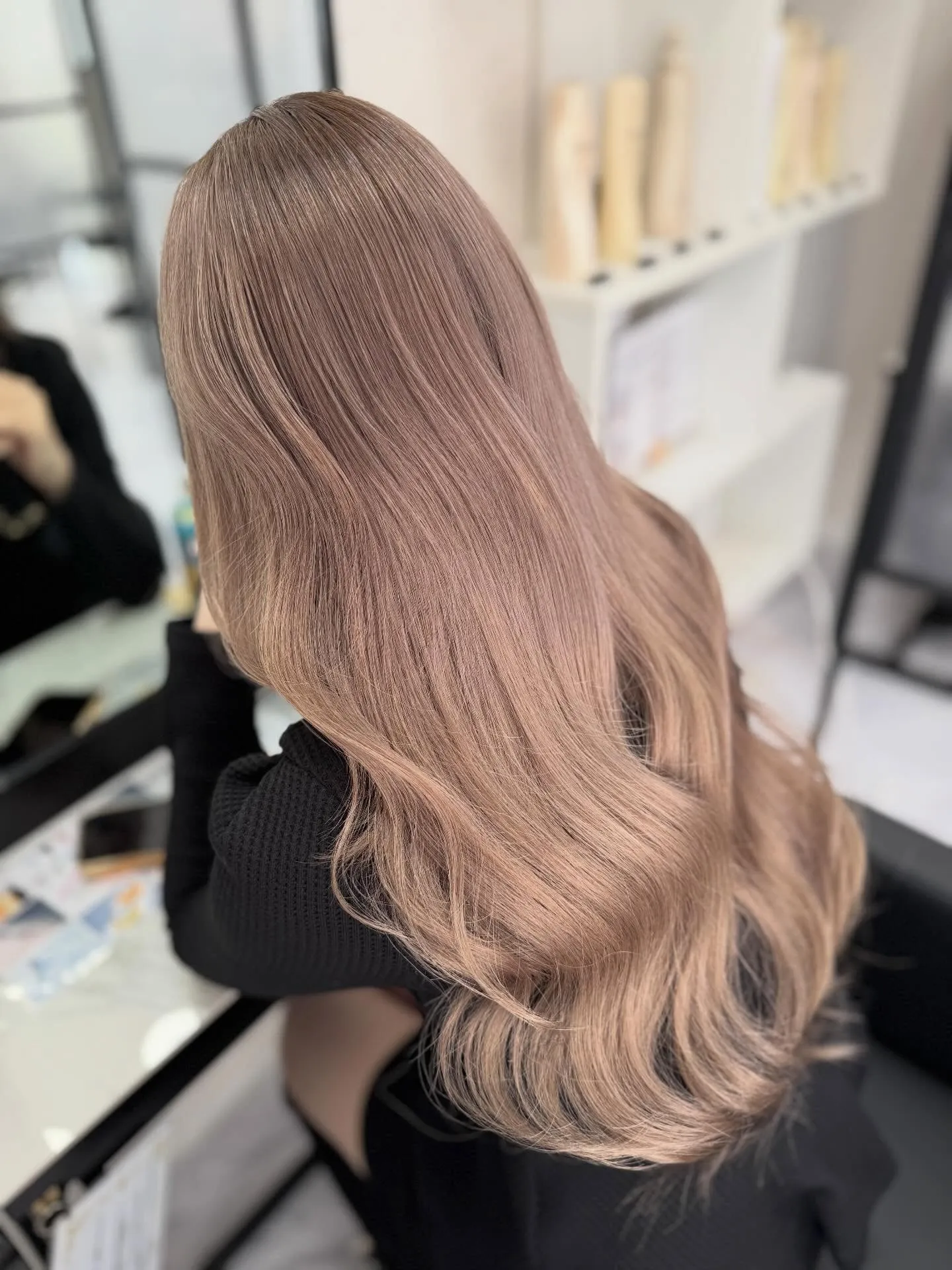 ✴︎lamchele✴︎ホワイトグレージュ×ケアブリーチカラ...