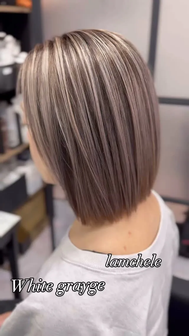 ✴︎lamchele✴︎ホワイトグレージュ×バレイヤージュ