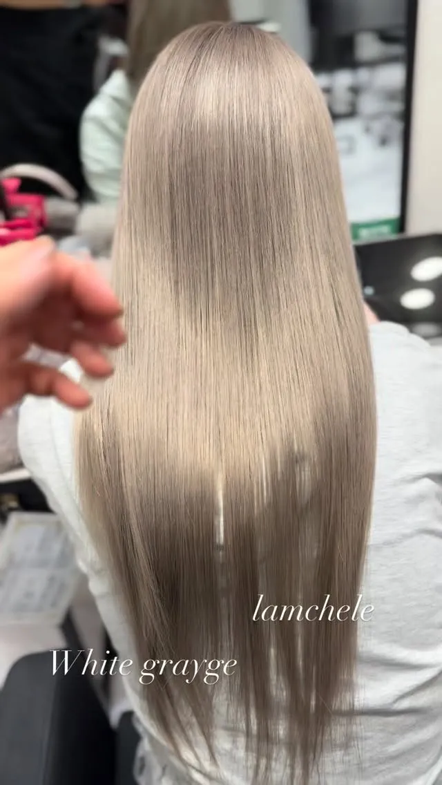 ✴︎lamchele✴︎ホワイトグレージュ×ケアブリーチカラ...